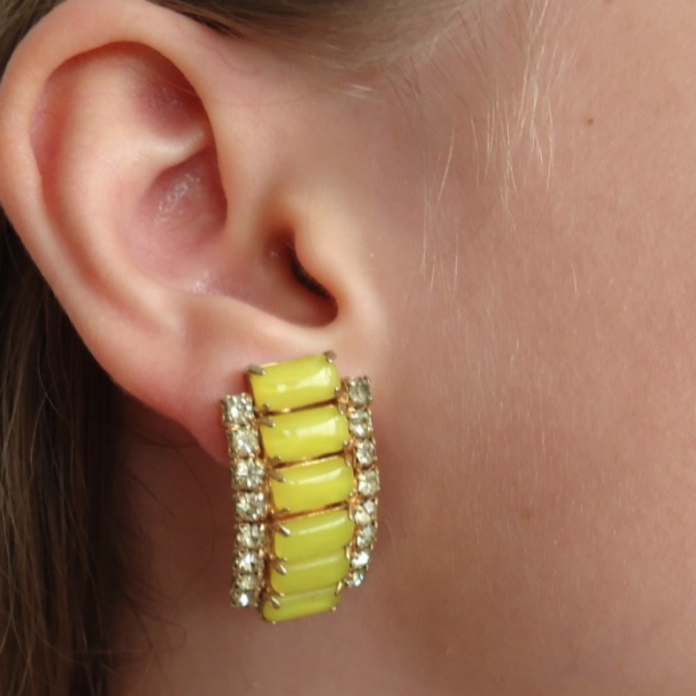 MCM Yellow Rhinestone Statement Clip On Earrings - Picture 1 of 3